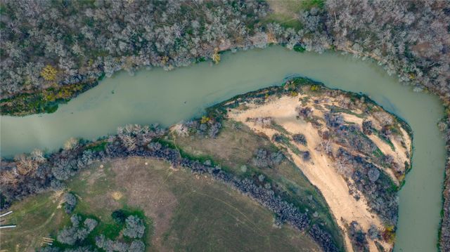 218 Brody LN, Bastrop, TX 78602