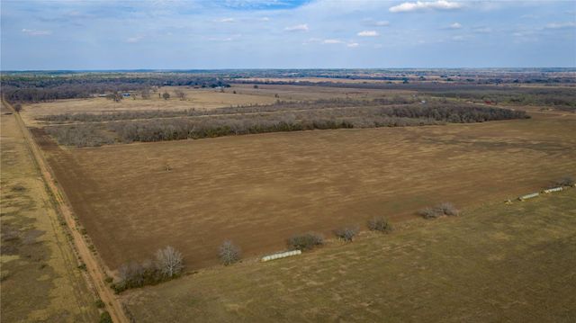 218 Brody LN, Bastrop, TX 78602