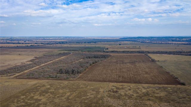 218 Brody LN, Bastrop, TX 78602