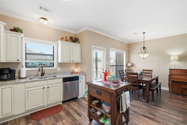 1215 Bird Song Dr, Conway, AR 72032