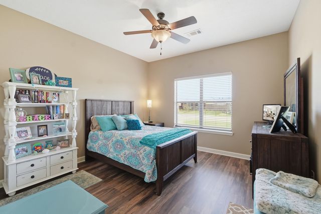 1215 Bird Song Dr, Conway, AR 72032