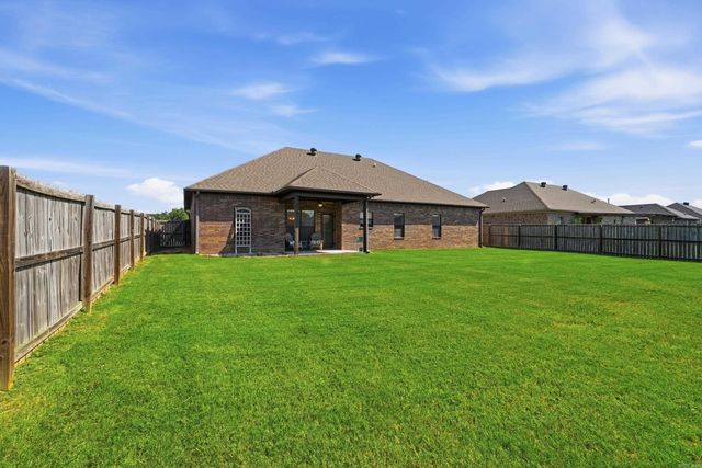 1215 Bird Song Dr, Conway, AR 72032