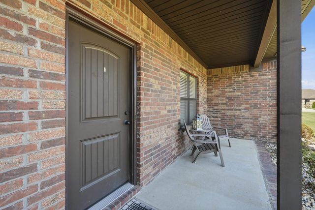 1215 Bird Song Dr, Conway, AR 72032