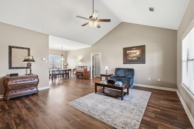 1215 Bird Song Dr, Conway, AR 72032