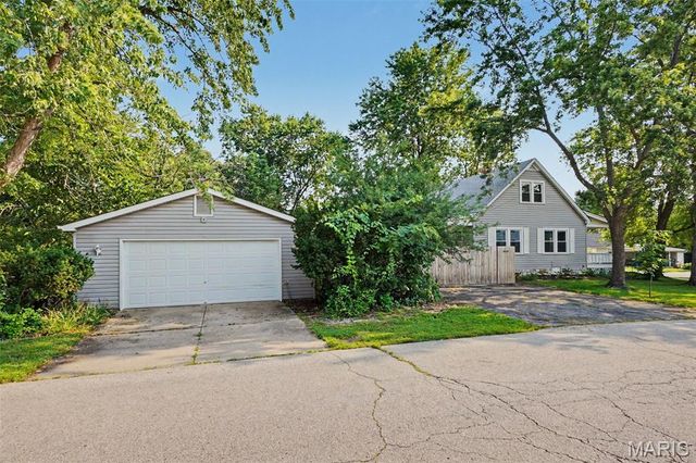 501 Steinhagen Road, Warrenton, MO 63383