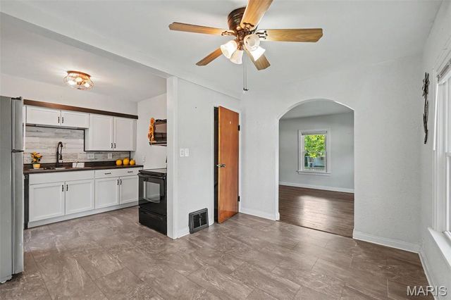 501 Steinhagen Road, Warrenton, MO 63383