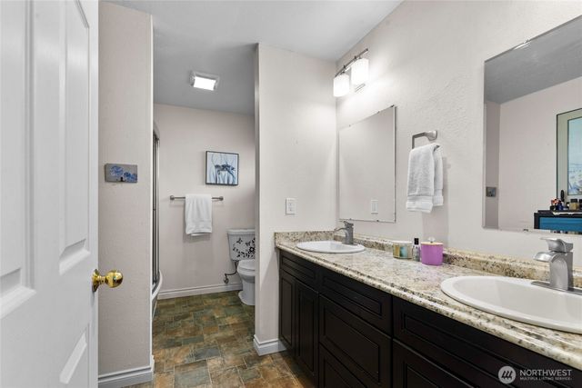1029 S 289th Street, Federal Way, WA 98003