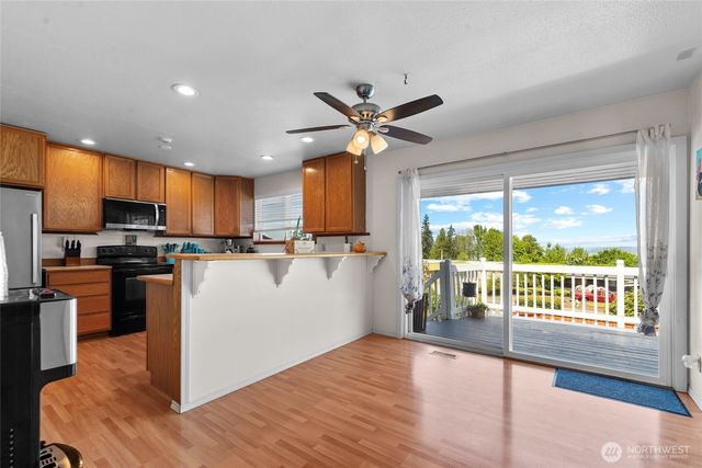 1029 S 289th Street, Federal Way, WA 98003