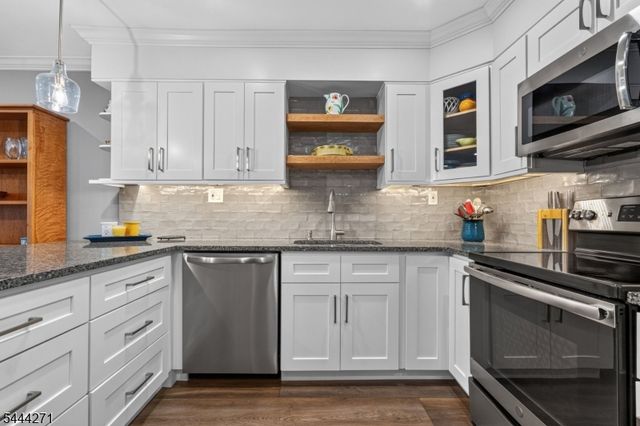 2301 Jamestown Common, Hillsborough Twp., NJ 08844