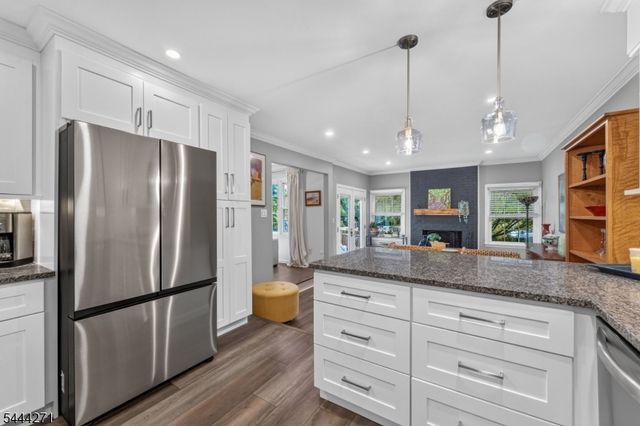 2301 Jamestown Common, Hillsborough Twp., NJ 08844