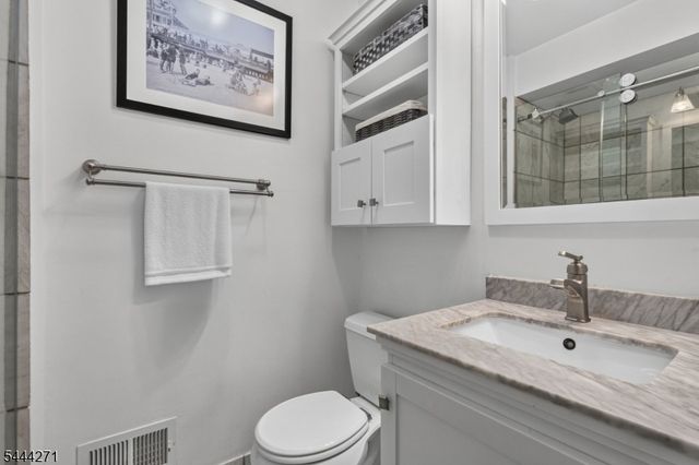 2301 Jamestown Common, Hillsborough Twp., NJ 08844