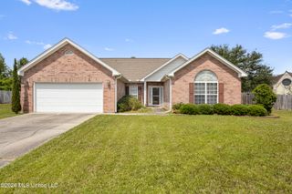 3106 Stonewood Drive, Ocean Springs, MS 39564