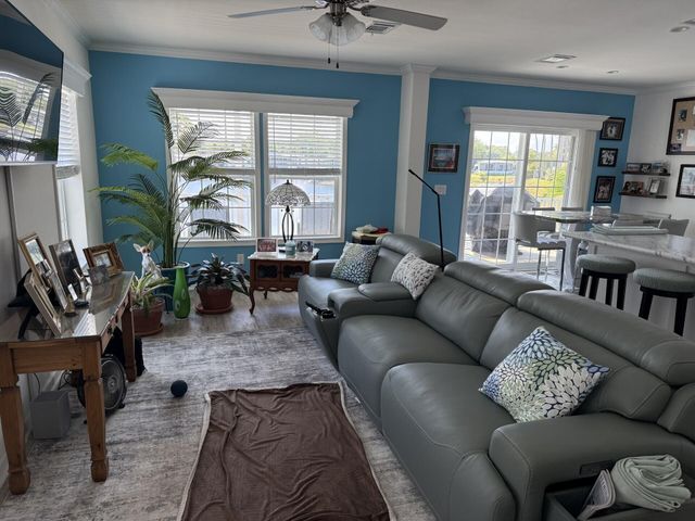 6881 NW 43rd Terrace, Coconut Creek, FL 33073