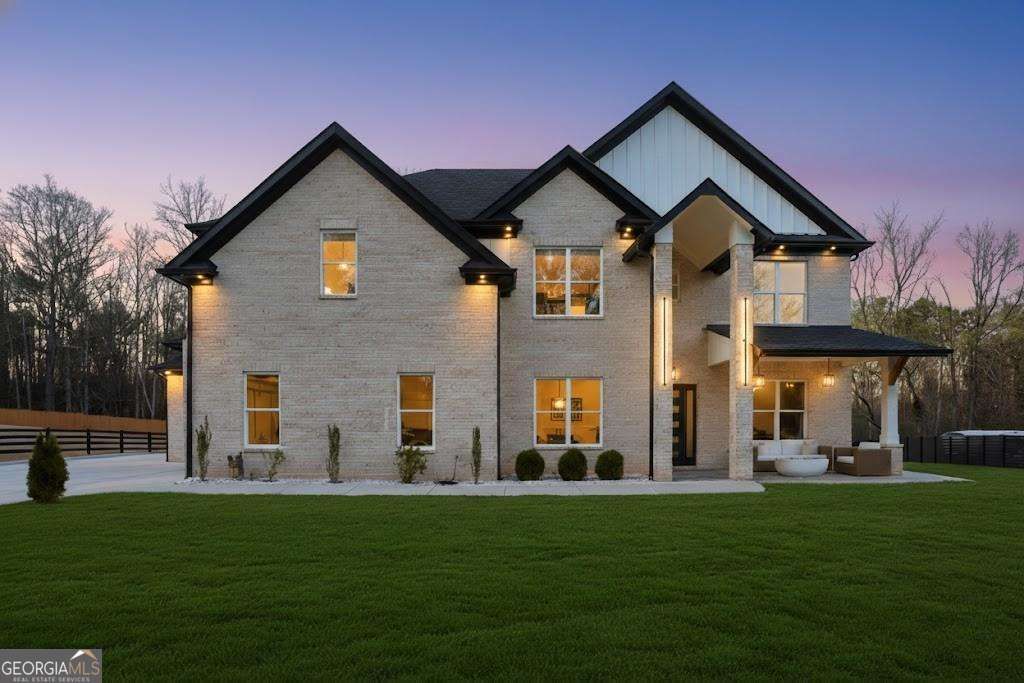 1437 Leach Drive, Lawrenceville, GA 30045