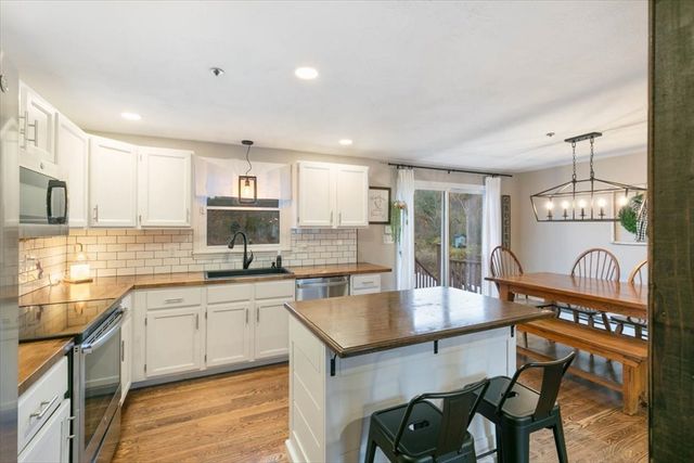 9 Windmill Rd., Haverhill, MA 01830