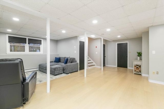 9 Windmill Rd., Haverhill, MA 01830