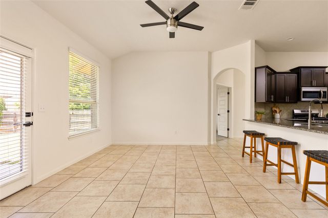 1926 Tawakoni DR, Round Rock, TX 78664