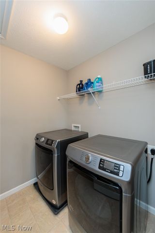 1422 Mclean Avenue, Streetsboro, OH 44241