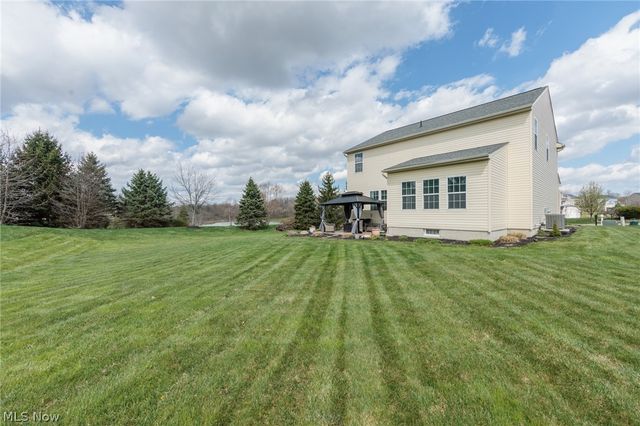 1422 Mclean Avenue, Streetsboro, OH 44241