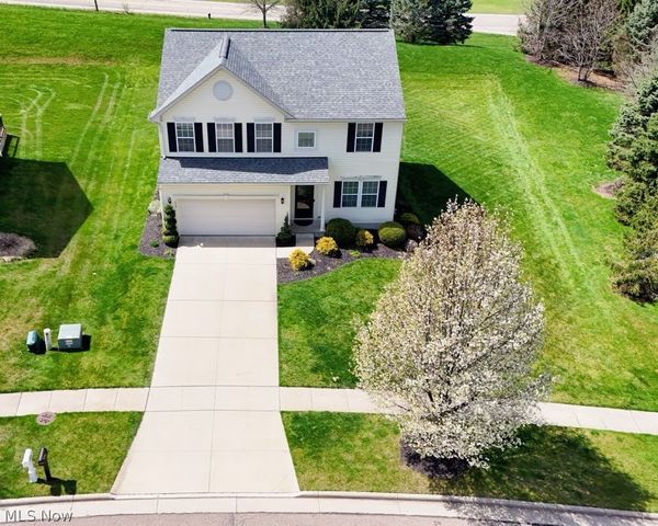 1422 Mclean Avenue, Streetsboro, OH 44241