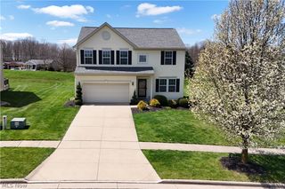 1422 Mclean Avenue, Streetsboro, OH 44241