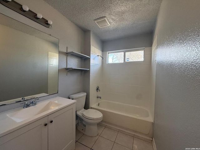 1311 Hortencia Ave. B, San Antonio, TX 78228