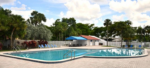 198 NW 48th Avenue, Deerfield Beach, FL 33442