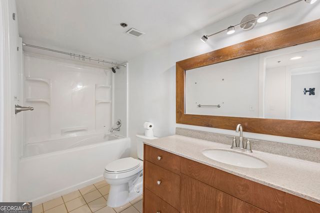 2870 Pharr Court South 1905, Atlanta, GA 30305