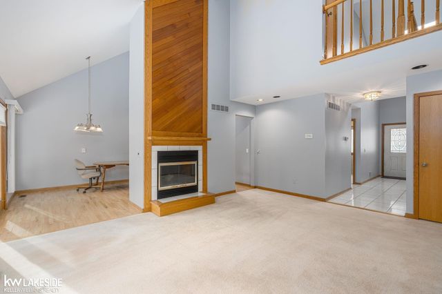 47846 North Avenue, Macomb Twp, MI 48042