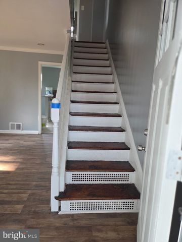 5213 JUST ST NE, Washington, DC 20019