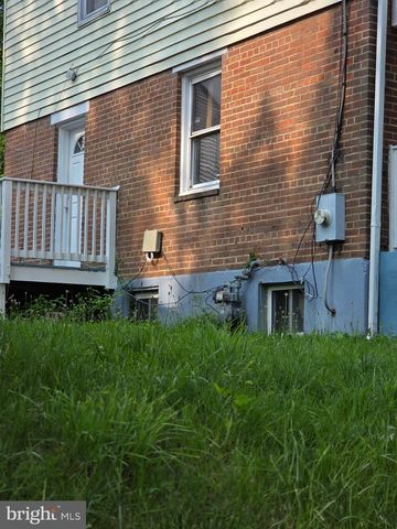 5213 JUST ST NE, Washington, DC 20019