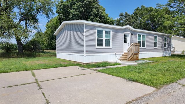 20768 Kalamazoo Road, Big Rapids, MI 49307