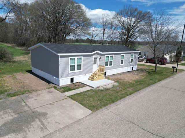 20768 Kalamazoo Road, Big Rapids, MI 49307