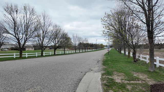 20768 Kalamazoo Road, Big Rapids, MI 49307