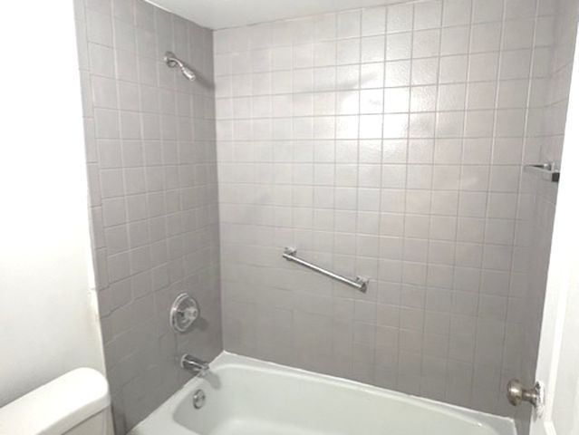 820 Elder Road C115, Homewood, IL 60430