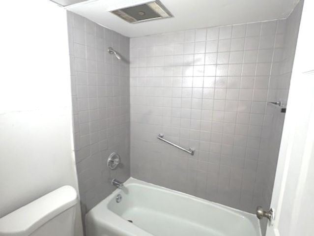 820 Elder Road C115, Homewood, IL 60430