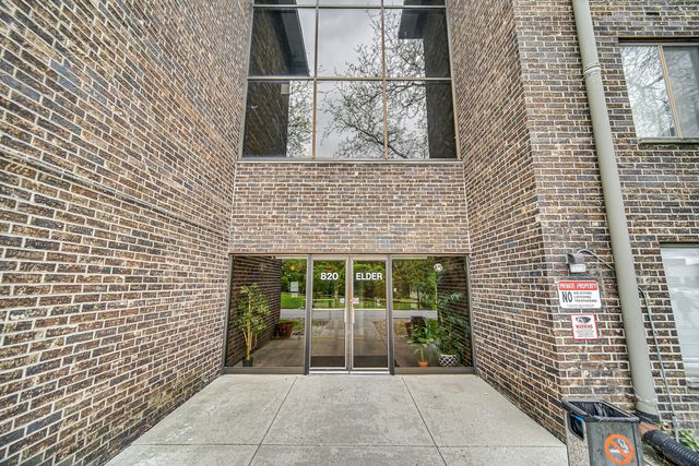 820 Elder Road C115, Homewood, IL 60430