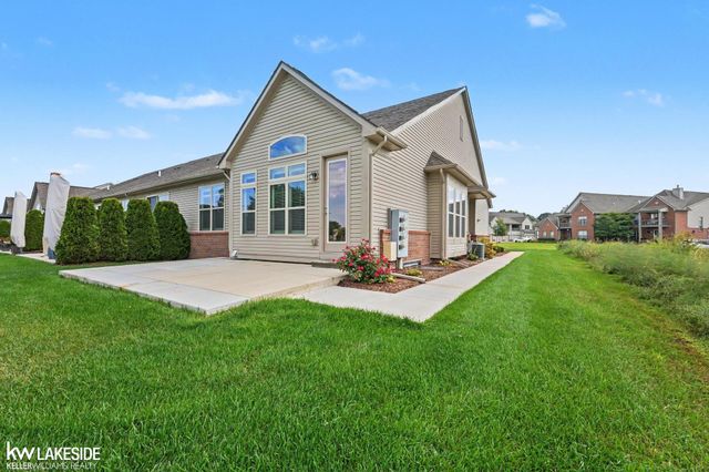 48461 Birmingham Drive, Chesterfield Twp, MI 48047