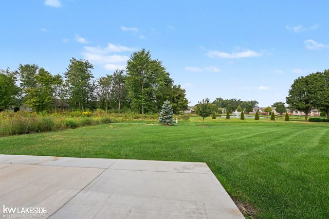 48461 Birmingham Drive, Chesterfield Twp, MI 48047