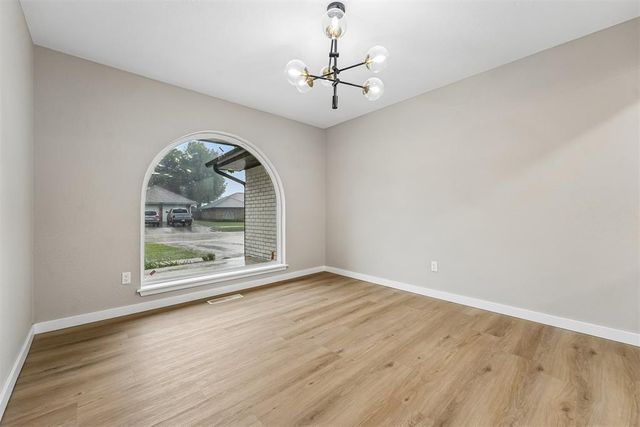 409 SW 102nd Street, Oklahoma City, OK 73139