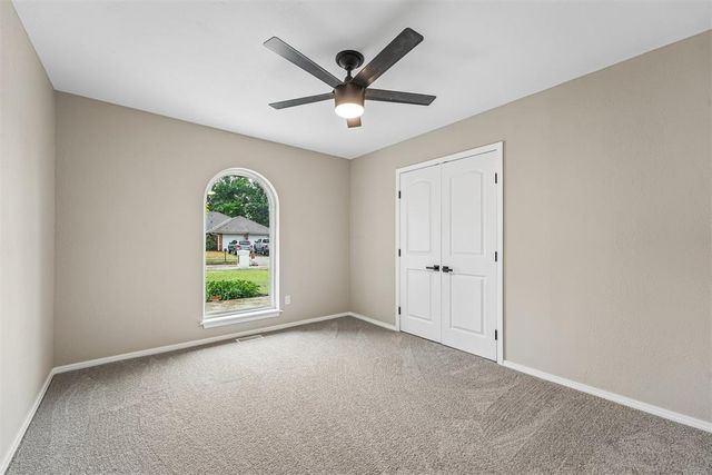 409 SW 102nd Street, Oklahoma City, OK 73139