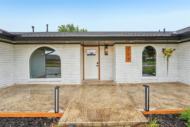 409 SW 102nd Street, Oklahoma City, OK 73139