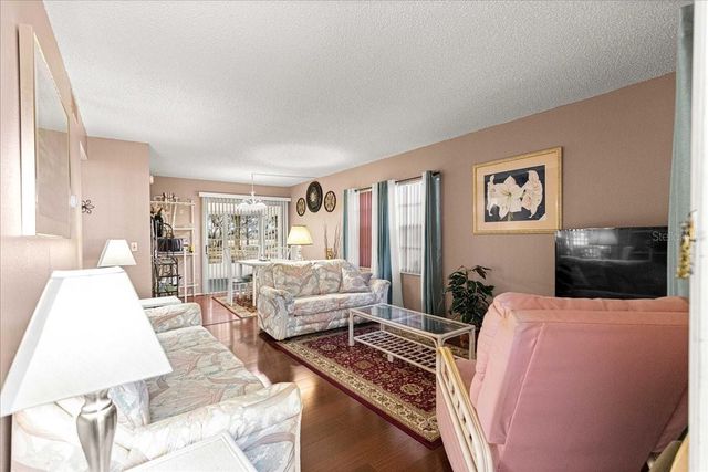 7885 MIDWAY DRIVE TERRACE E101, Ocala, FL 34472