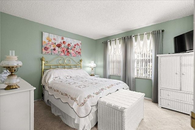 7885 MIDWAY DRIVE TERRACE E101, Ocala, FL 34472