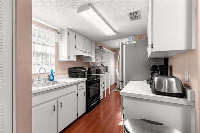 7885 MIDWAY DRIVE TERRACE E101, Ocala, FL 34472