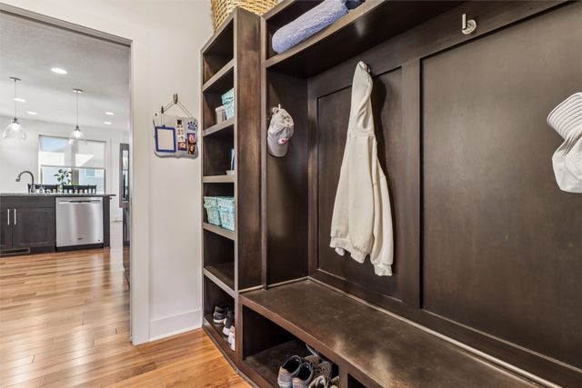 4485 NW 167th Street, Clive, IA 50325