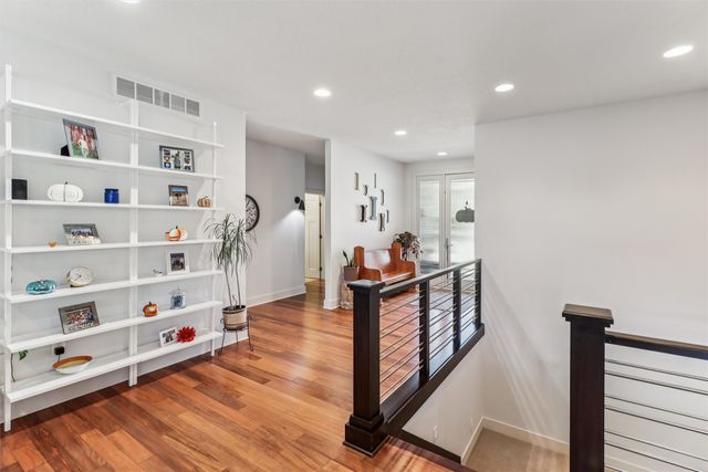 4485 NW 167th Street, Clive, IA 50325