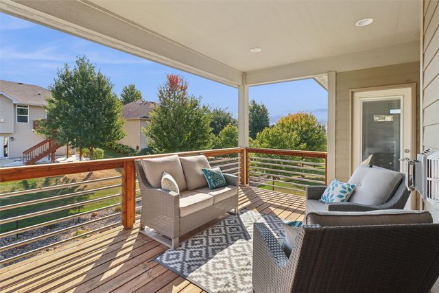 4485 NW 167th Street, Clive, IA 50325