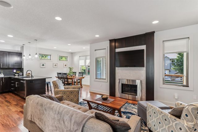 4485 NW 167th Street, Clive, IA 50325