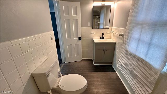 3700 Blanche Avenue, Cleveland Heights, OH 44118